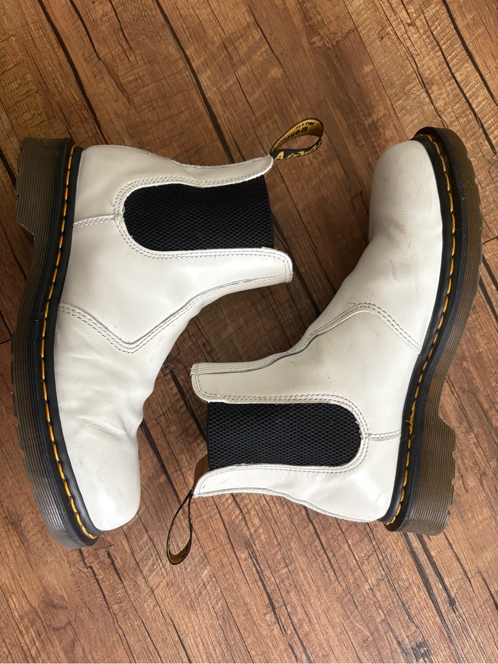 Dr Martens White 2976